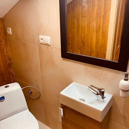 Jánošíkova Valaška Hills Affittacamere 3*